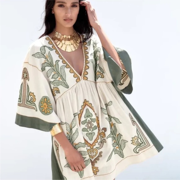Zara Dresses & Skirts - Zara Embroiled Dress